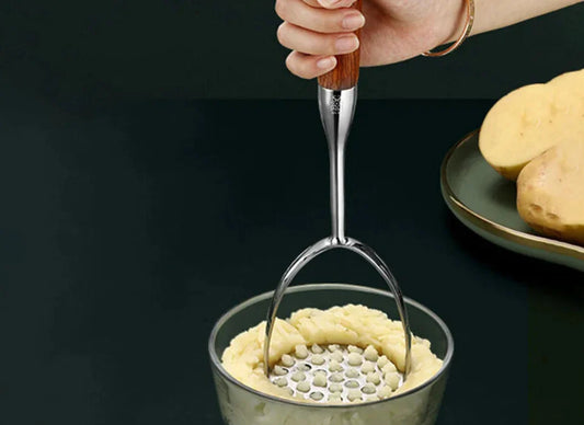 Rynx | Rvs Potato Masher - Wooden Handle - Sustainable And Efficient
