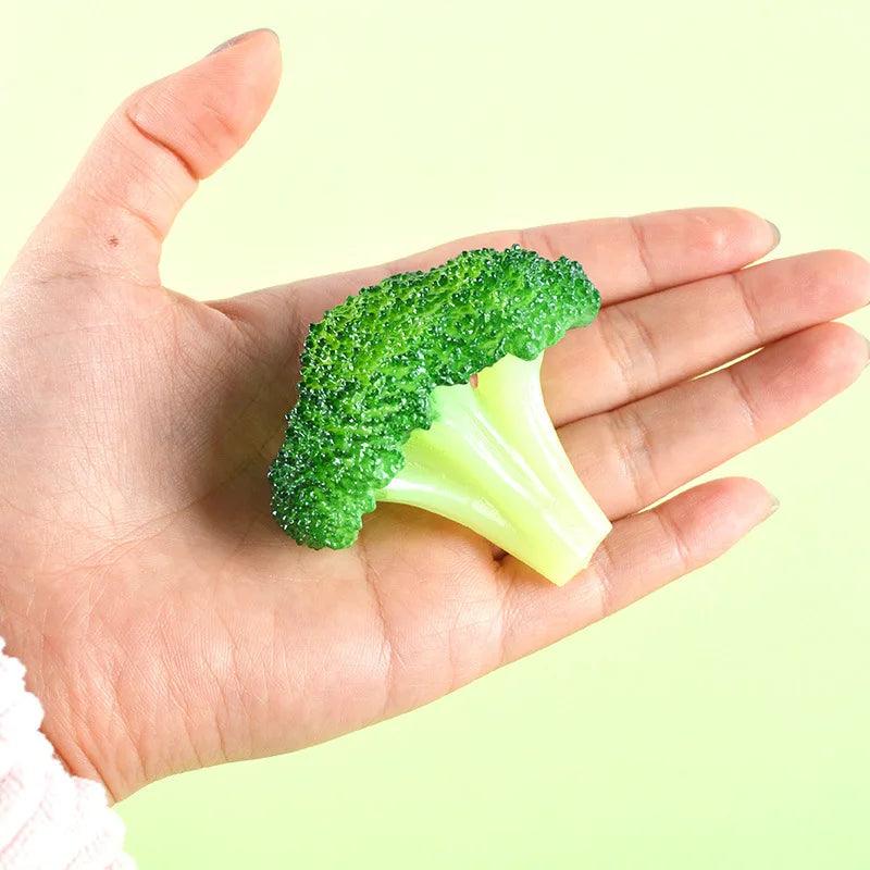 Rynx | Realistic Broccoli Decoration - Perfect for Seasonal Displays and Culinary Settings