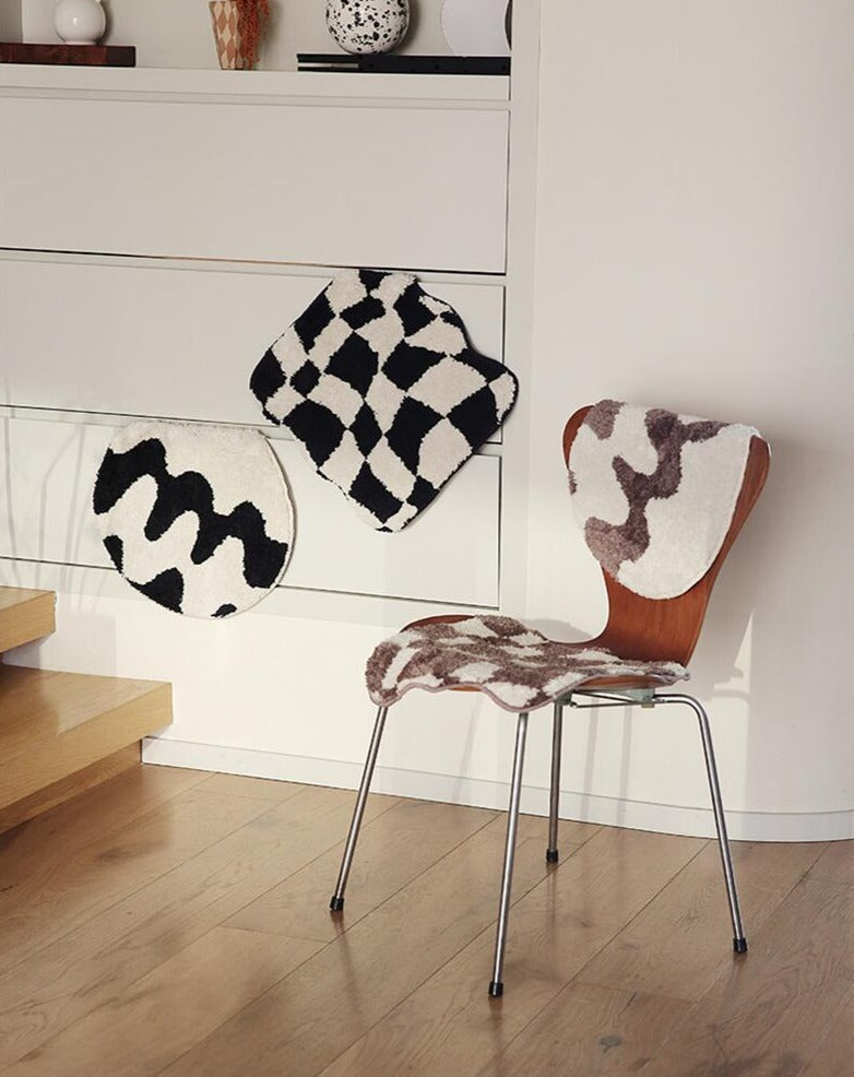 Rynx | Wavy Grid Seat Cushion