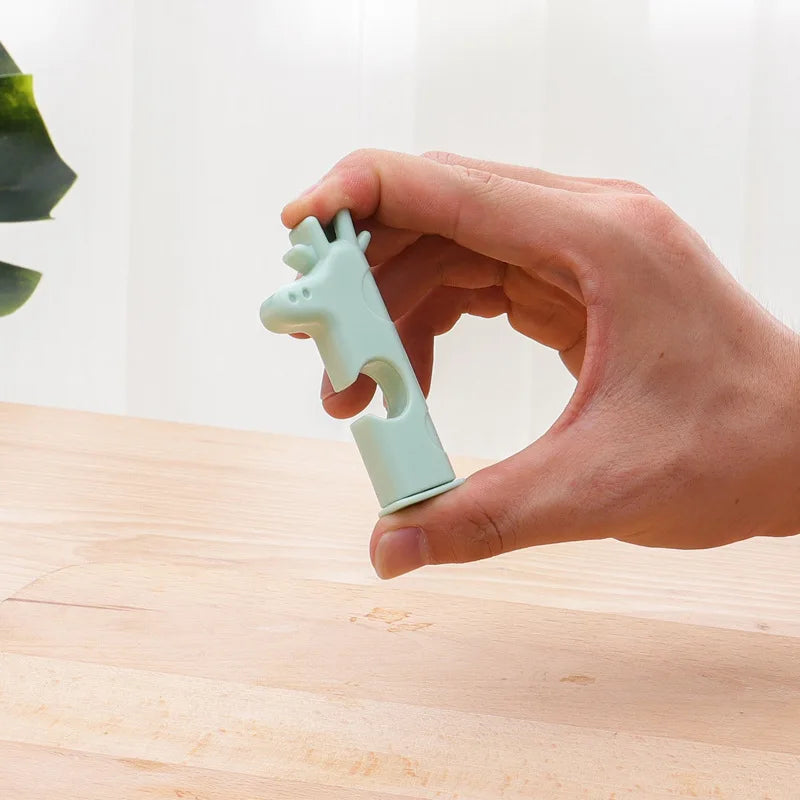 Rynx | Cute Giraffe Plastic Bag Sealing Clip