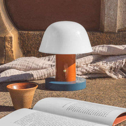 Rynx | Touch Charge Mushroom Lamp