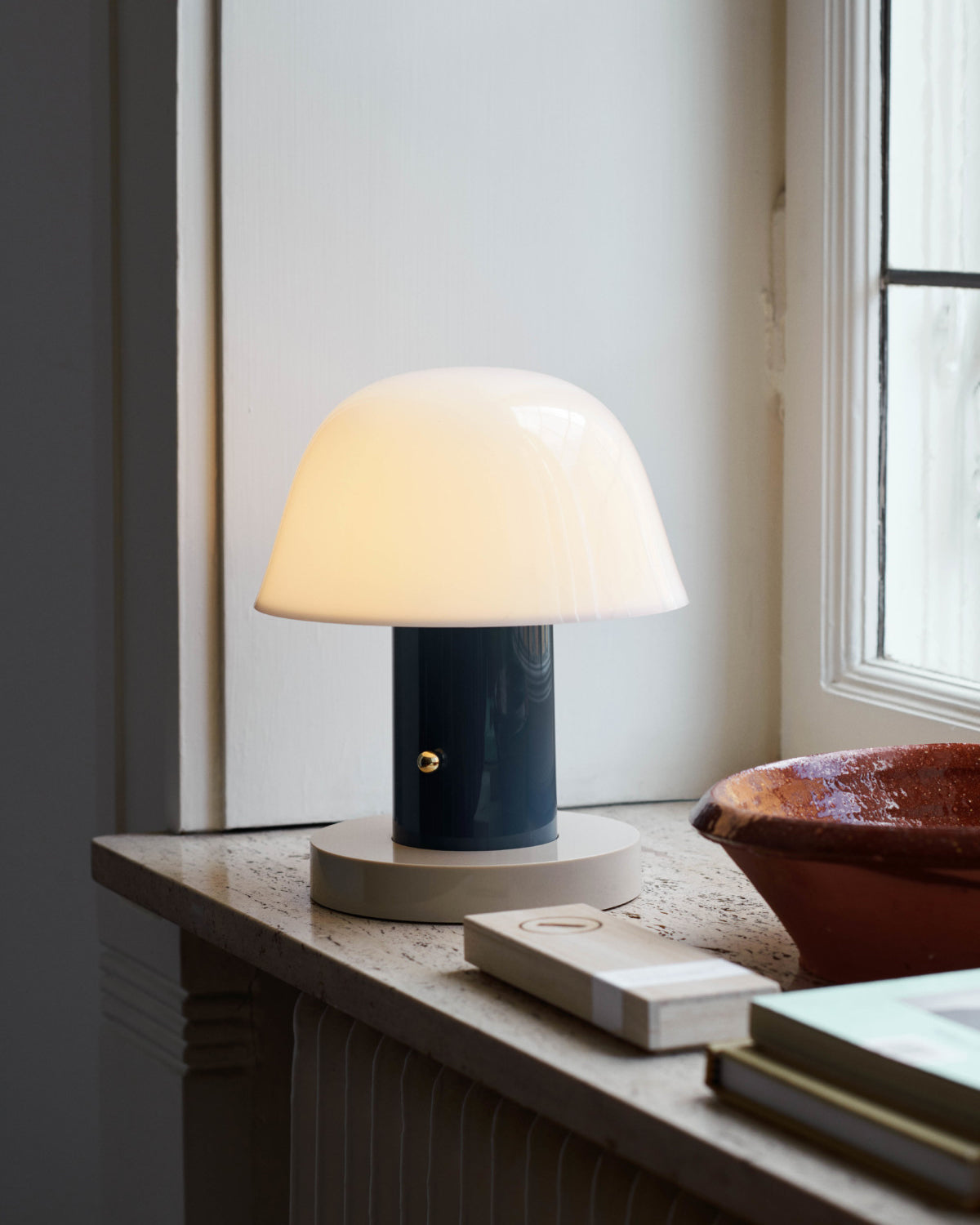 Rynx | Touch Charge Mushroom Lamp