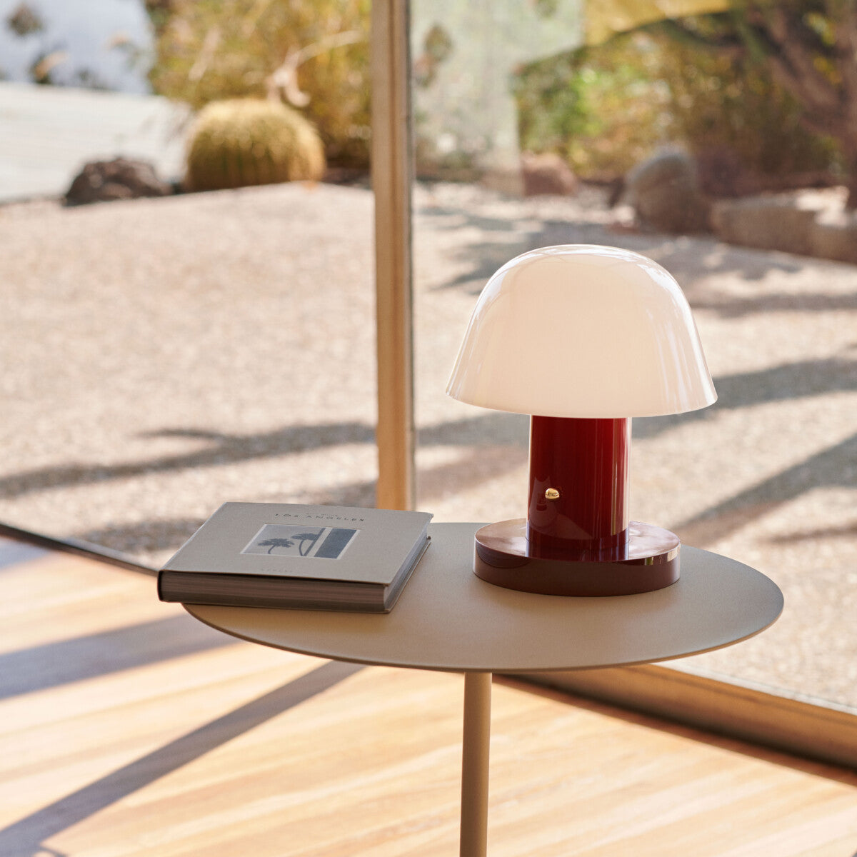 Rynx | Touch Charge Mushroom Lamp