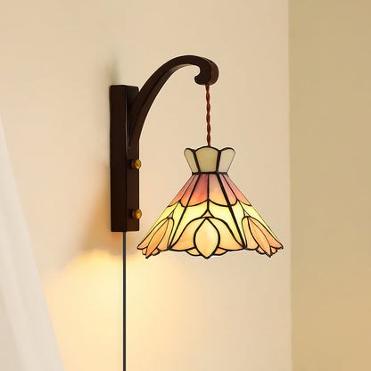 Rynx | Serena Tiffany Plug In Wall Lamp