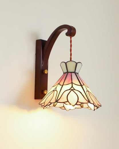 Rynx | Serena Tiffany Plug In Wall Lamp