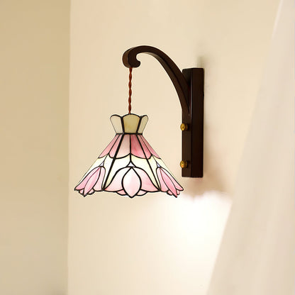 Rynx | Serena Tiffany Wall Lamp
