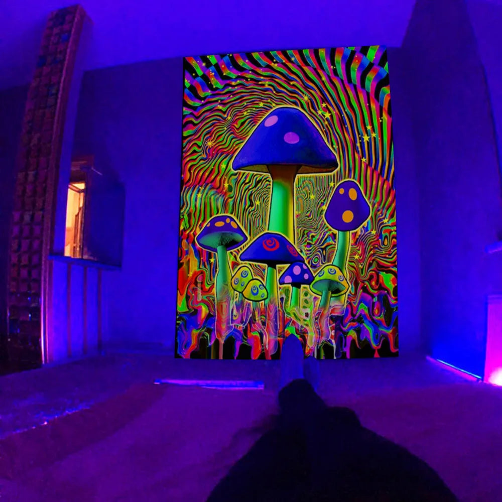 Rynx | Mushroom Glow Wall Carpet