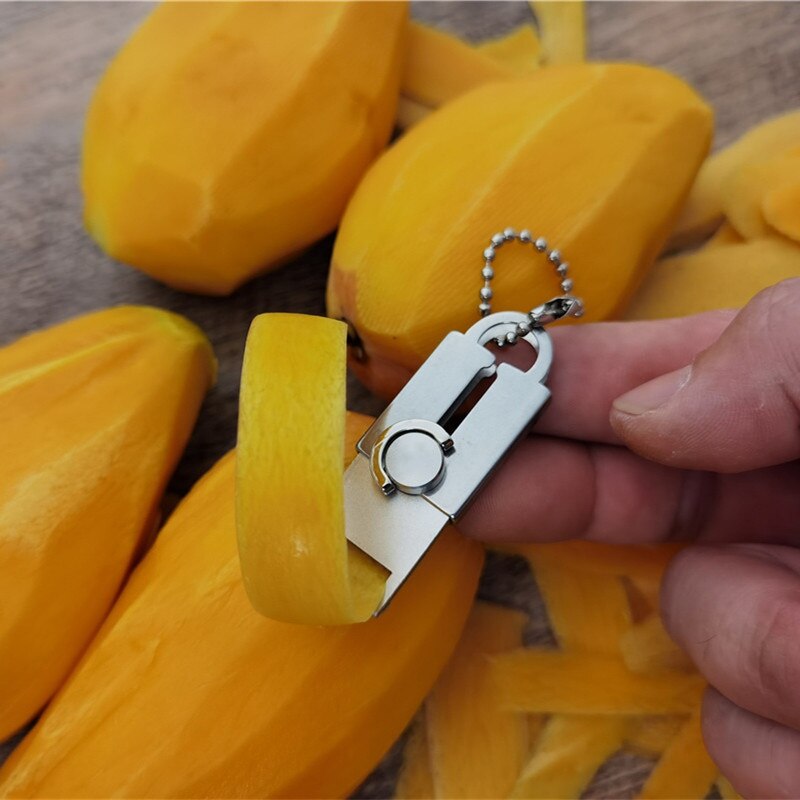 Rynx | Stainless Steel Mini Vegetable Peeler Keychain