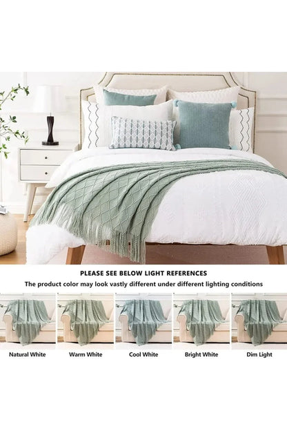Rynx | Diamond Knit Throw Blanket