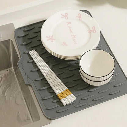 Rynx | Silicone drying and heat pRedection mat — Flexible & BPA-free