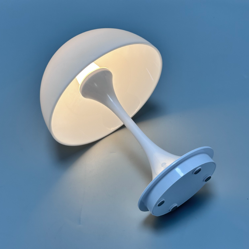 RYNX | Small Mushroom Table Lamp