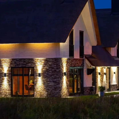 Rynx | Solar light with color play – For stylish evenings in the garden