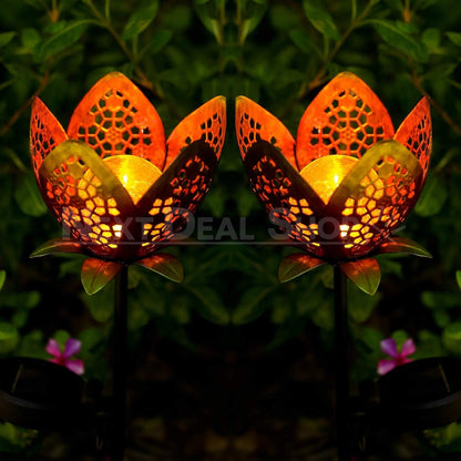 Rynx | Solar-powered metal flower pot lamp
