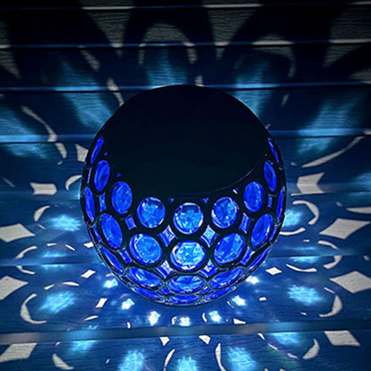 Rynx | Solar-powered mosaic lantern with LED garden lighting