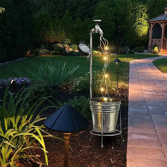 Rynx | EcoFlow - Solar Energy Watering Lamp