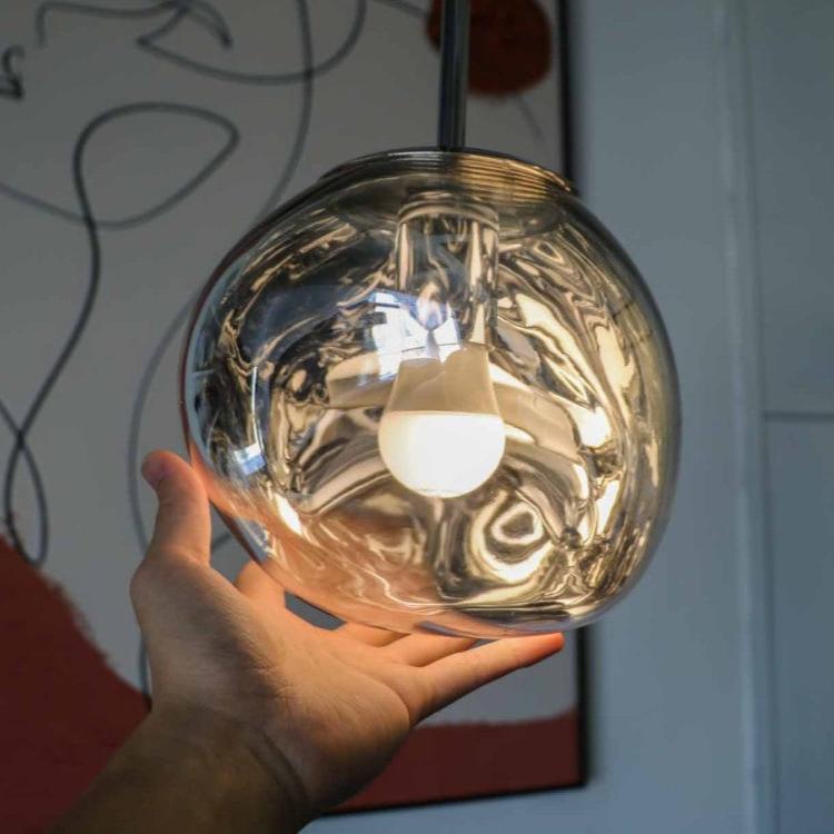 RYNX | Modern Lamp In Colored Glass - Elegance And Refinement