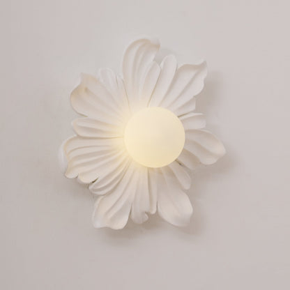 Rynx | Tina Flower Wall Lamp