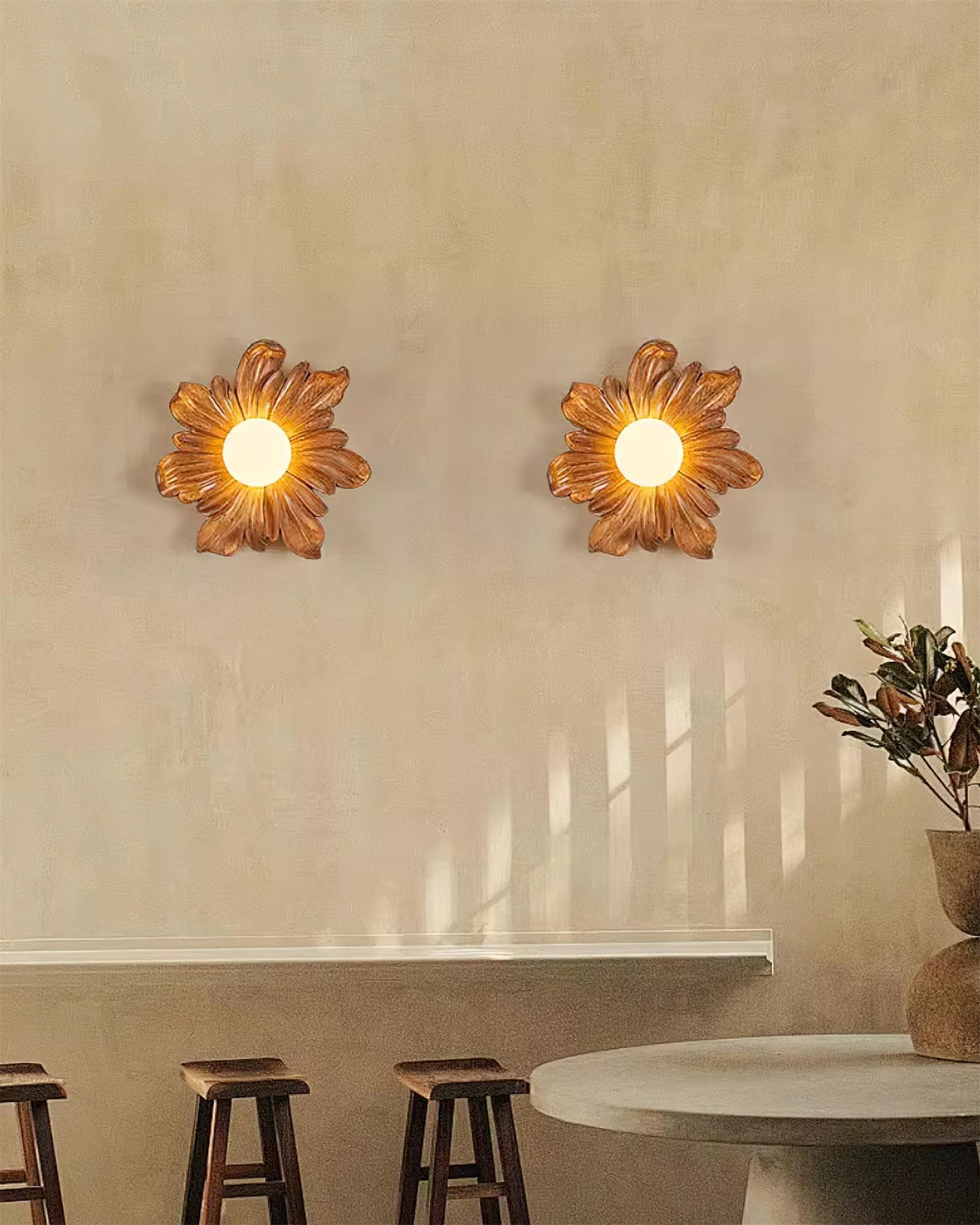 Rynx | Tina Flower Wall Lamp