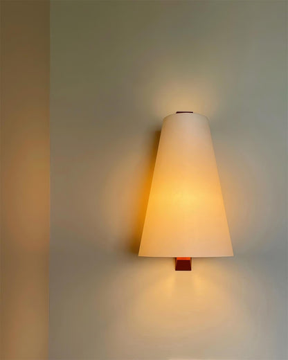 Rynx | Trianora Wall Lamp