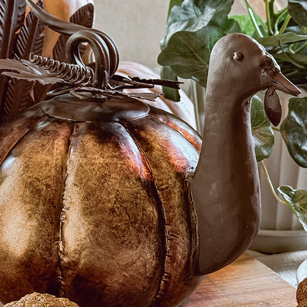 Rynx | Rustic galvanized metal pumpkin turkey