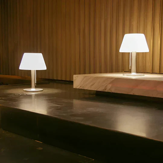 Rynx | LumaSol - Elegant Solar Border Lamp