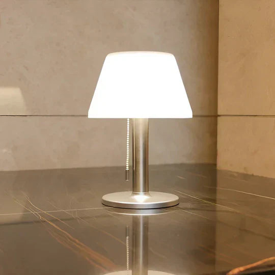 Rynx | LumaSol - Elegant Solar Border Lamp