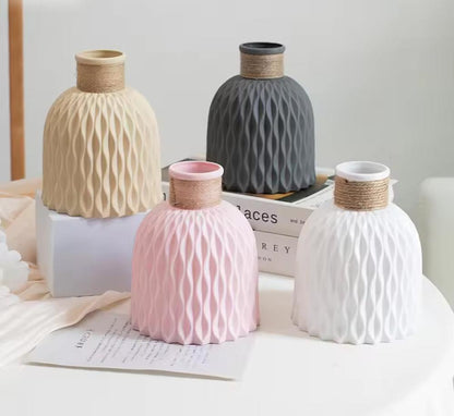 Rynx | VividVase - Chic ceramic vase for fresh flower arrangements