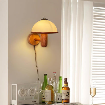 Rynx | Nordlys Nature Wall Light – Mushroom-shaped Wood-look Decor