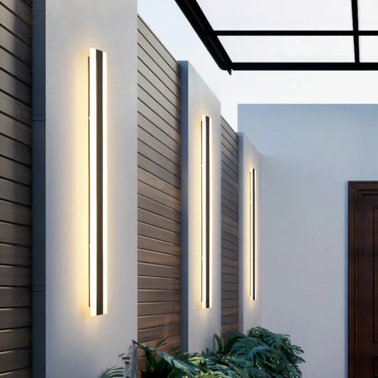 Rynx | Waterproof Outdoor Wall Light - AquaLume