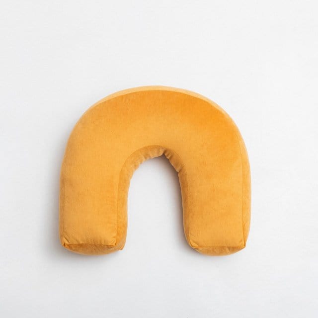 Rynx | Wave Knot Cushion