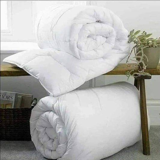 Rynx | 7 of 8 White Bedding Set