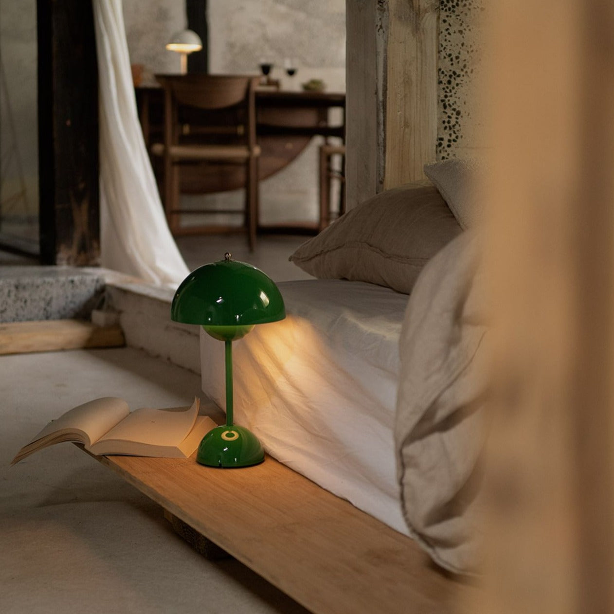 Rynx | SolarFlare - LED table lamp for a cozy interior