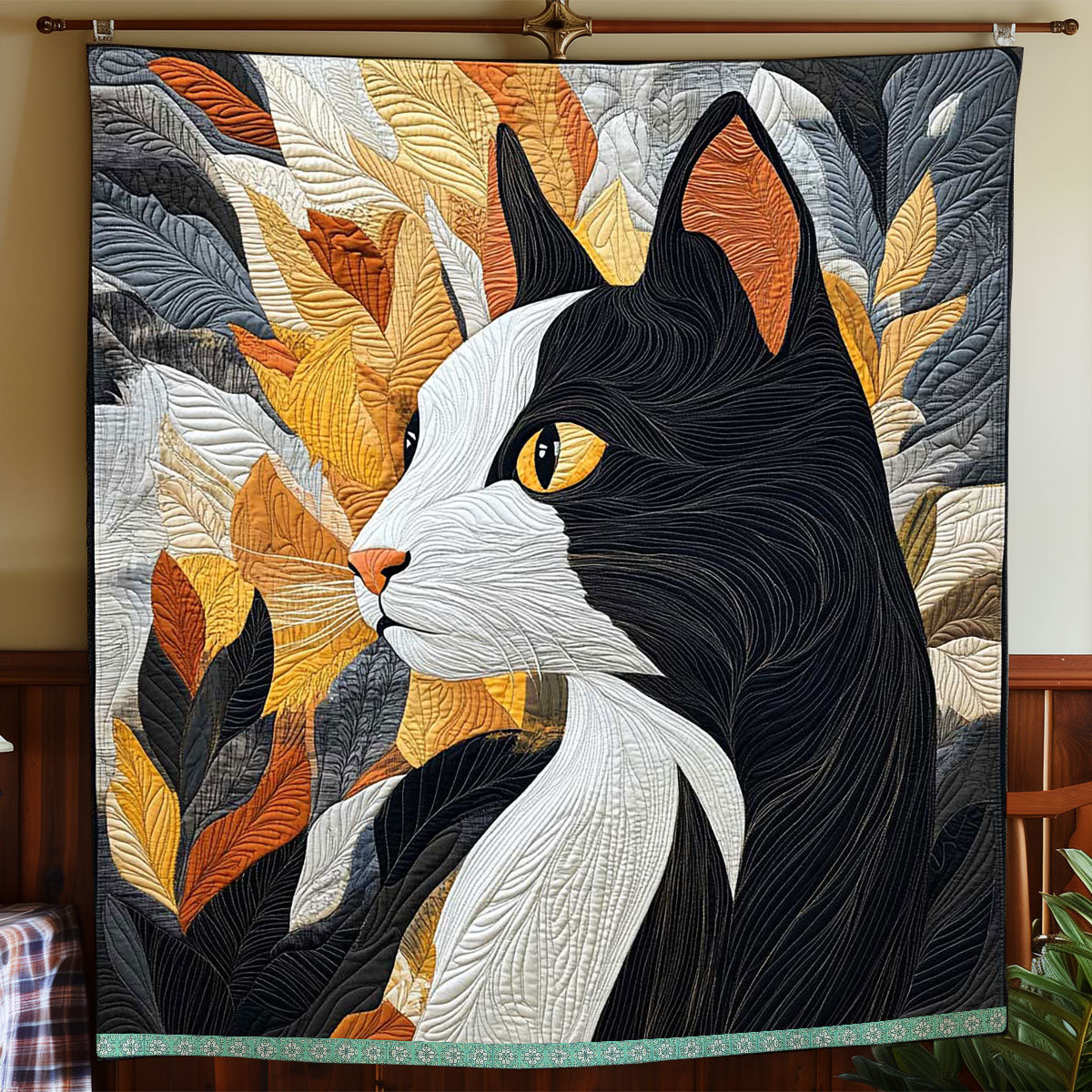 Rynx | Golden Tuxedo Cat Quilt
