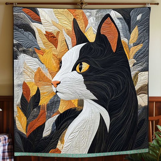 Rynx | Golden Tuxedo Cat Quilt