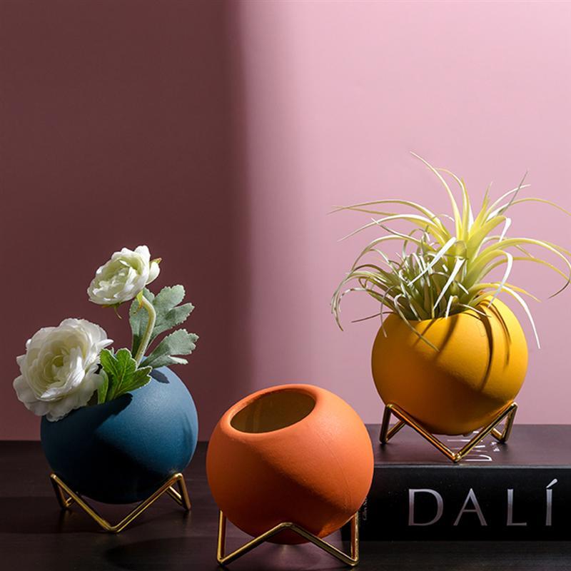 Rynx | LumaPlanters - Abstract Plant Pots