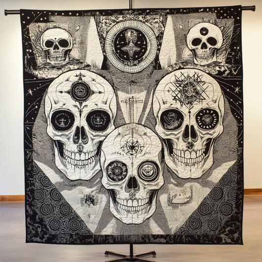 Rynx | Abstract Skull Quilt