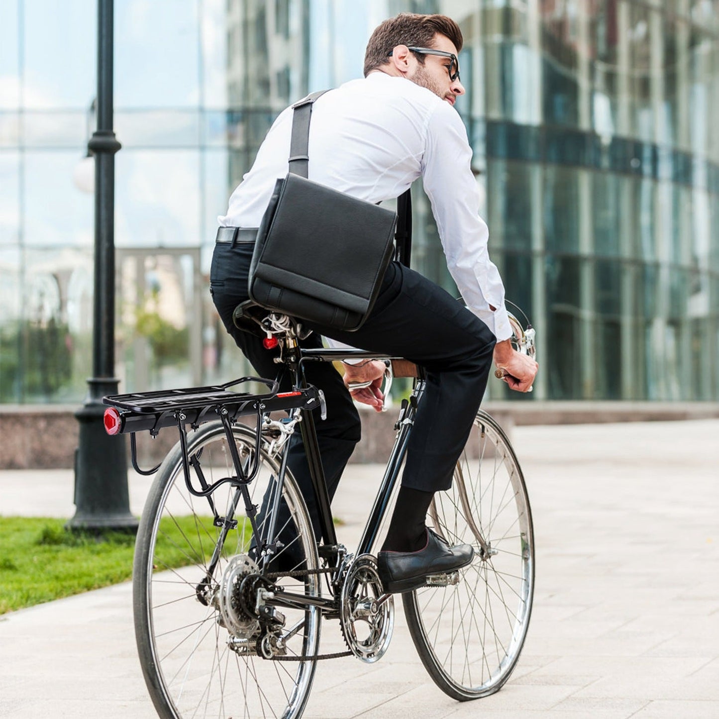Rynx | Adjustable bike cargo rack