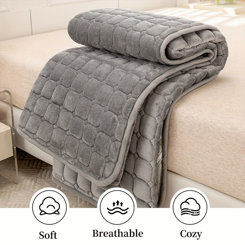 Rynx | Luxurious Solid Color Thick Milk Velvet Mattress Cover - Soft, Comfortable, Breathable Bedding Pad for Restful Sleep in Bedroom, Guest Room, Dorm, and Hotel