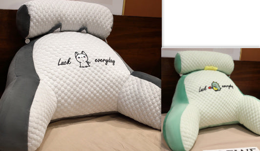 Rynx | Soft fluffy triangular reading pillow