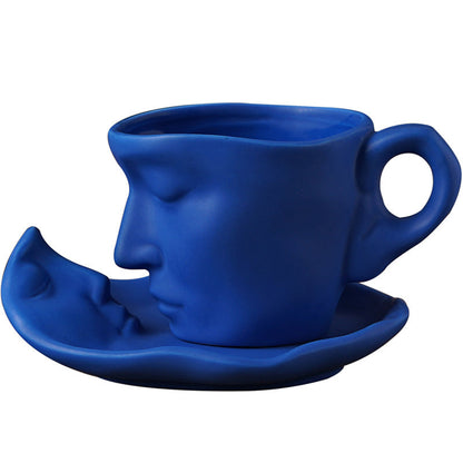 Rynx | Metal touching face, creative ceramic kiss coffee mug