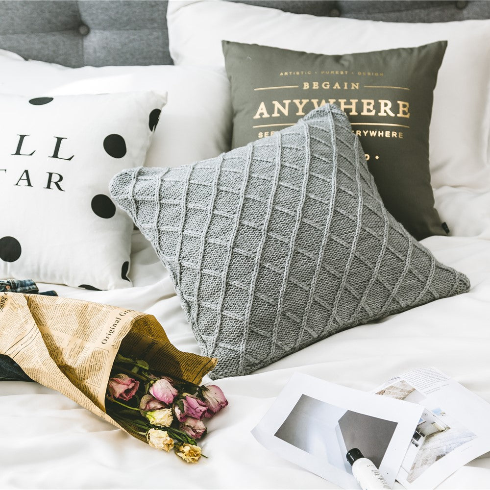 Rynx | Elegant Gray Knitted Pattern Decorative Pillowcase