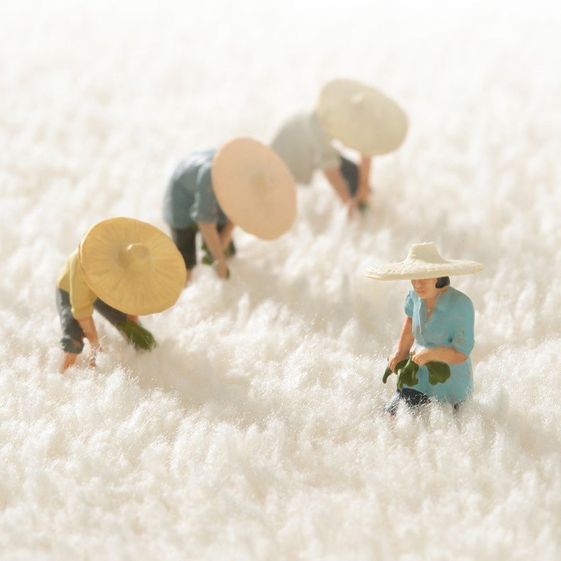 Rynx | Cute soft green leaf bathroom rug