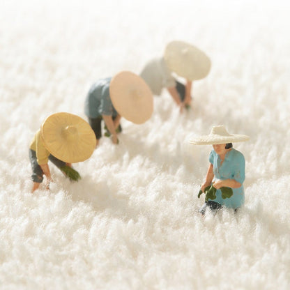 Rynx | Cute soft green leaf bathroom rug