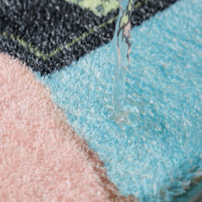 Rynx | Cute soft green leaf bathroom rug
