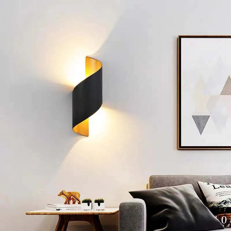 Rynx | Orr Modern LED Wall Lamp, Spiral, Indoor, White/Black, Metal