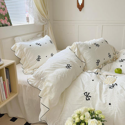 Rynx Dreamy Band Ruffle Bed Linen Set