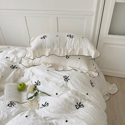 Rynx Dreamy Band Ruffle Bed Linen Set