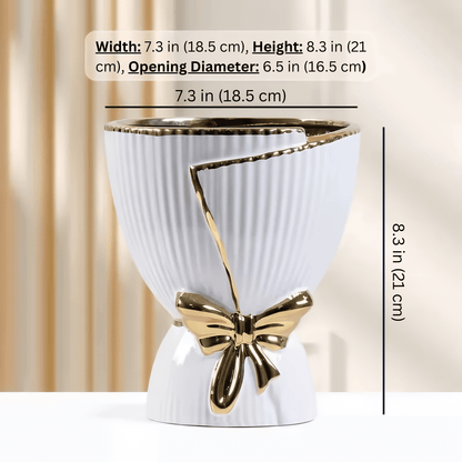 Rynx | BOLD BOW VASE | MODERN VASE