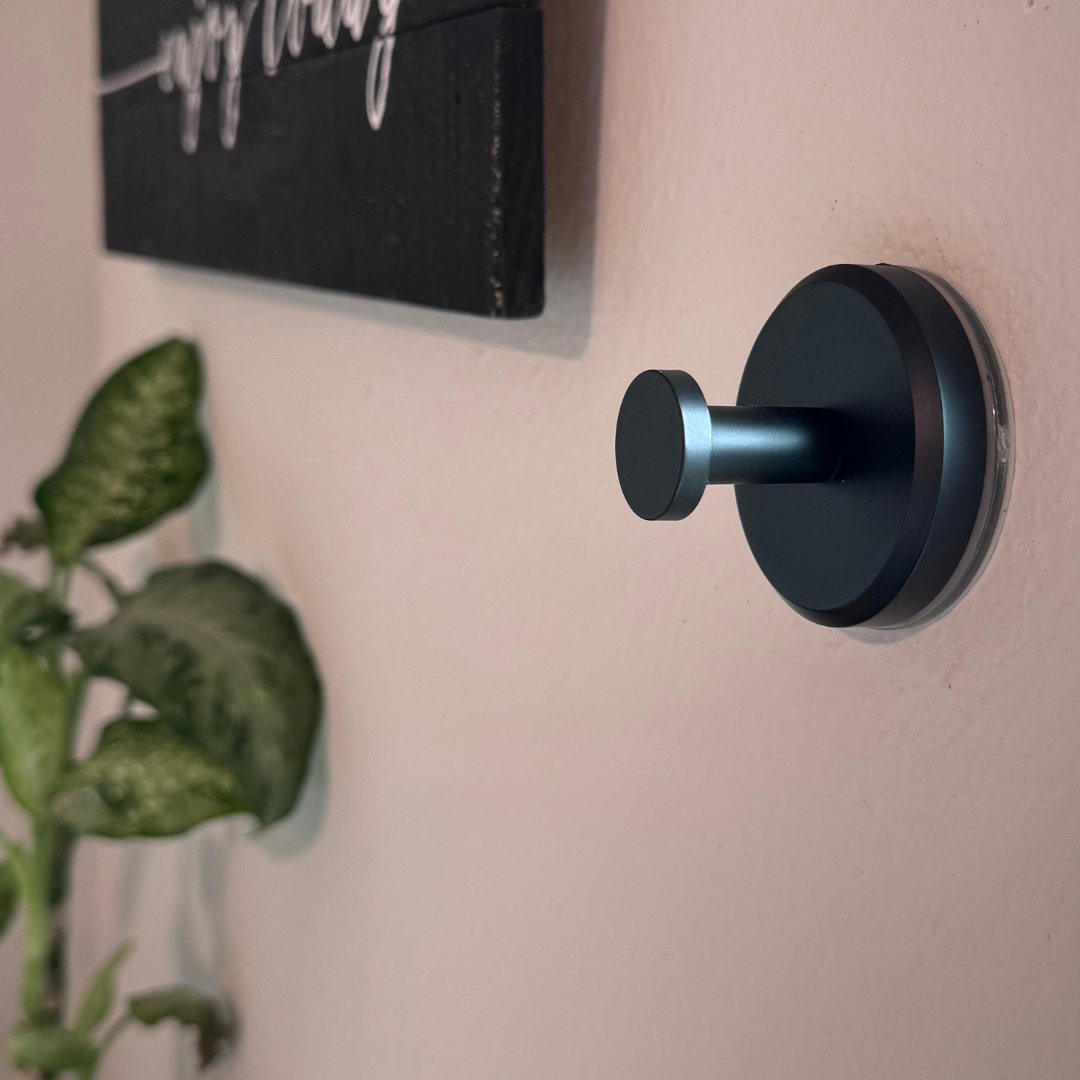 Rynx | Suction Hook - Adhesive and reusable suction hook