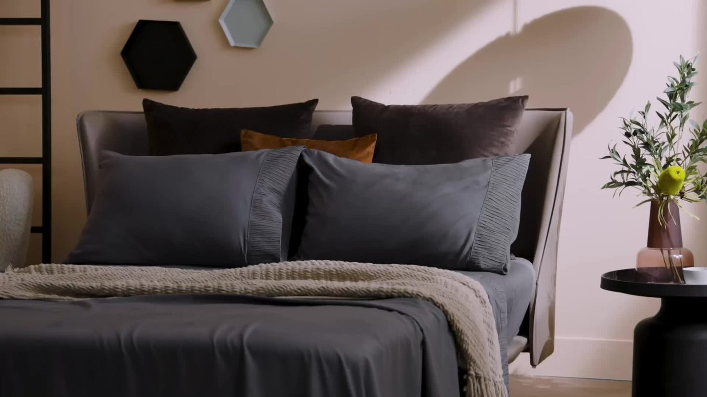 Rynx | 4 Piece Luxurious Microfiber Sheet Set – 14" Deep Pocket, Pinch Pleat Design, Shrink and Fade Resistant, Soft and Comfortable Bedding with Pillowcase, Flat and Fitted Sheets, All-Season Dorm Bedding